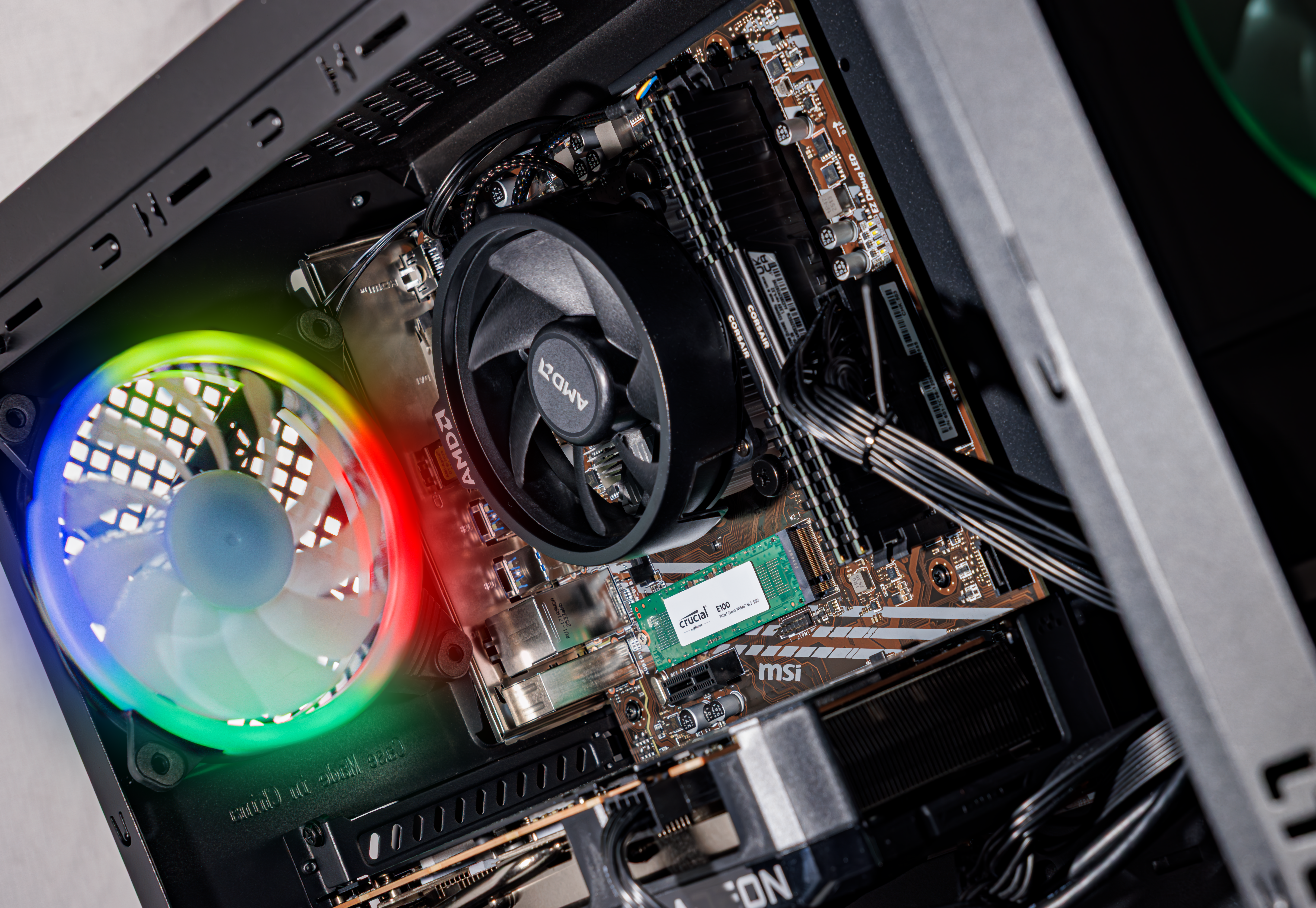 Zyberx - Gaming PC mit Intel® Core™ i5 i5-14400F Prozessor, AMD Radeon RX 7600 , 16 GB RAM,  1 TB SSD, Windows 11  | Schwarz